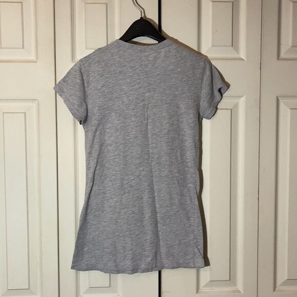 Wizard of Oz "If the Shoe Fits" Tee Shirt Jrs Medium - Picture 9 of 12